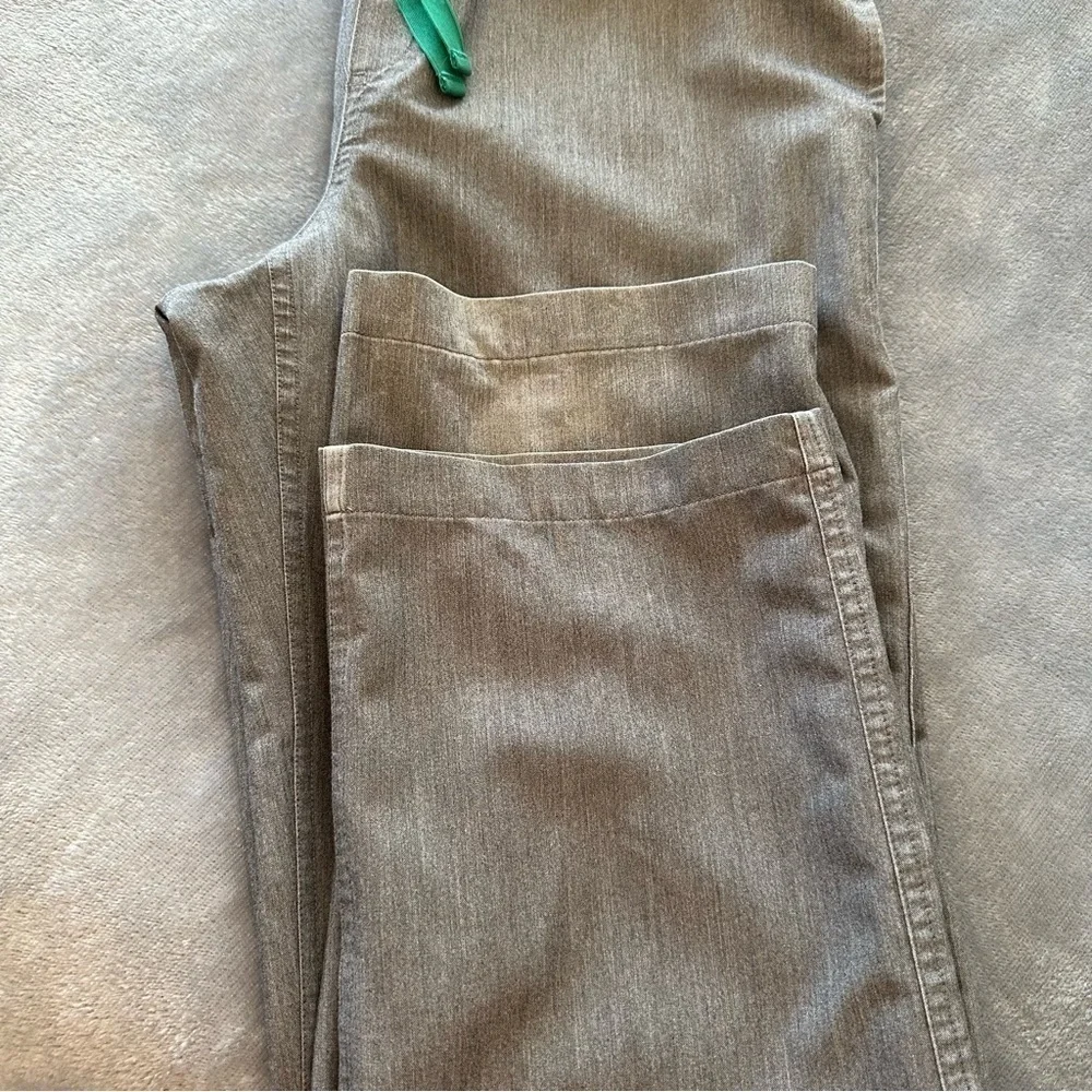 FIGS Pisco Basic Scrub Graphite Men’s Pants Size S